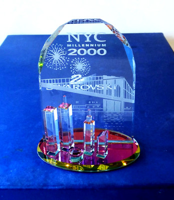 Rare Crystal World  NY Millennium Brooklyn Bridge 1027 In Original Box ~ Signed