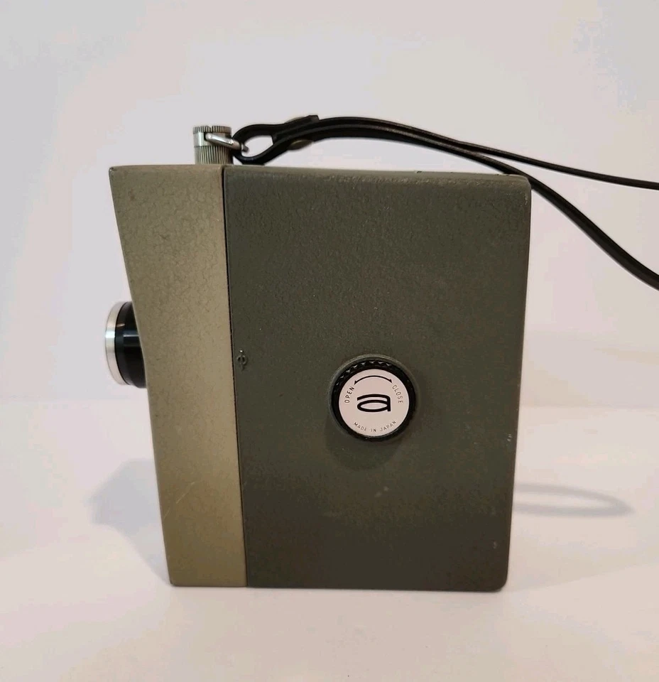 Cámara de película Argus automática 8 antigua/vintage (años 50/60) Foto 2 de 4