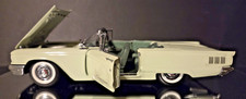 Danbury Mint 1960 Ford T-bird Convertible 124 Ltd. 2112 With Title In Box Danbury Mint 1960 Ford T-bird Convertible 124 Ltd. 2112 With Title In Box