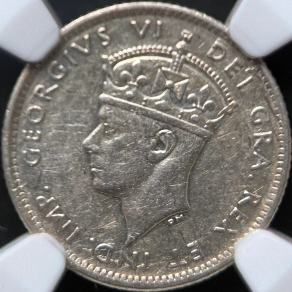CANADA. 1944, 10 Cents, Silver, C - NGC AU53 - KGVI, Newfoundland - Image 3 of 4