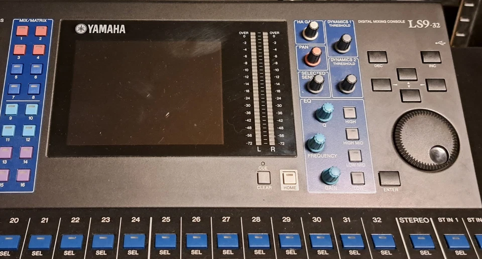 Yamaha LS9 -32 Digitales Mischpult Top - Bild 4 von 4