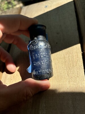 Bromo-Seltzer Anitque Bottle