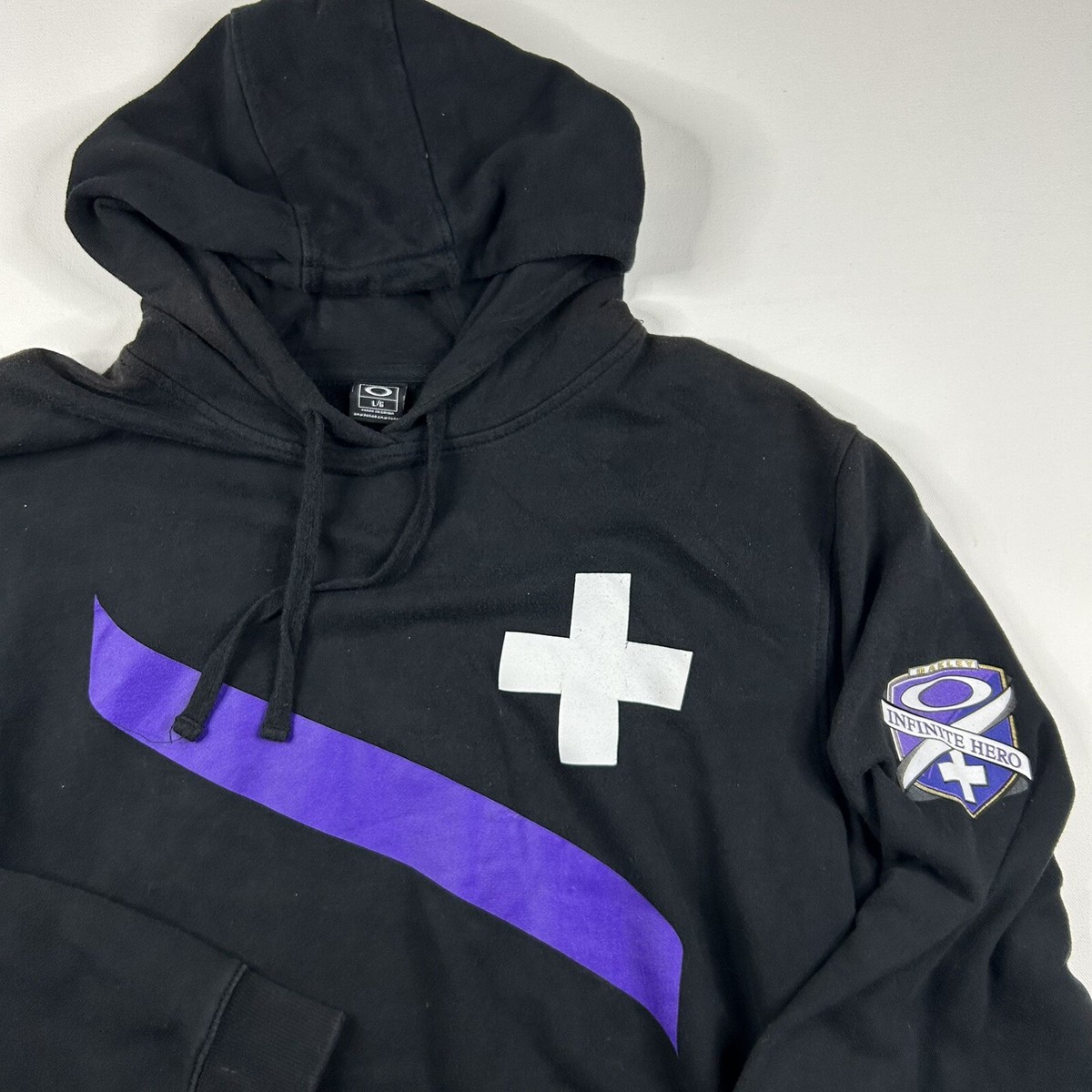 Vintage Rare Y2k Oakley Infinite Hero Hoodie Sz Large w/ Multiple