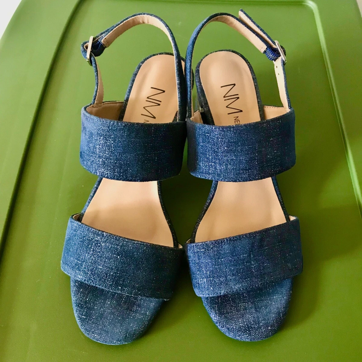 Neiman Marcus Women s Blue Denim Sandals Shoe Very Stylish Sz US 5.5M