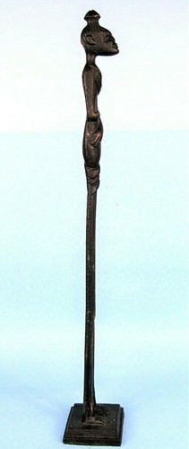 "ESTATUA MUJER ALTA AFRICANA 16"" HIERRO FUNDIDO MEDIADOS DE SIGLO ESTILO MODERNO GIACOMETTI" - Imagen 5 de 10