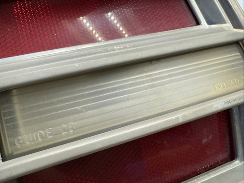 1979 PONTIAC BONNEVILLE LH DRIVERS TAIL LIGHT USED - Picture 9 of 24