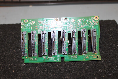 IBM Lenovo 8 x SFF / 2.5'' SAS Backplane System X3650 M5 Server 00FJ756 mit Kabel