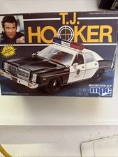 1982 MPC #1-0676 TJ Hooker Dodge Police Car Plastic Model Kit New in Sealed Box