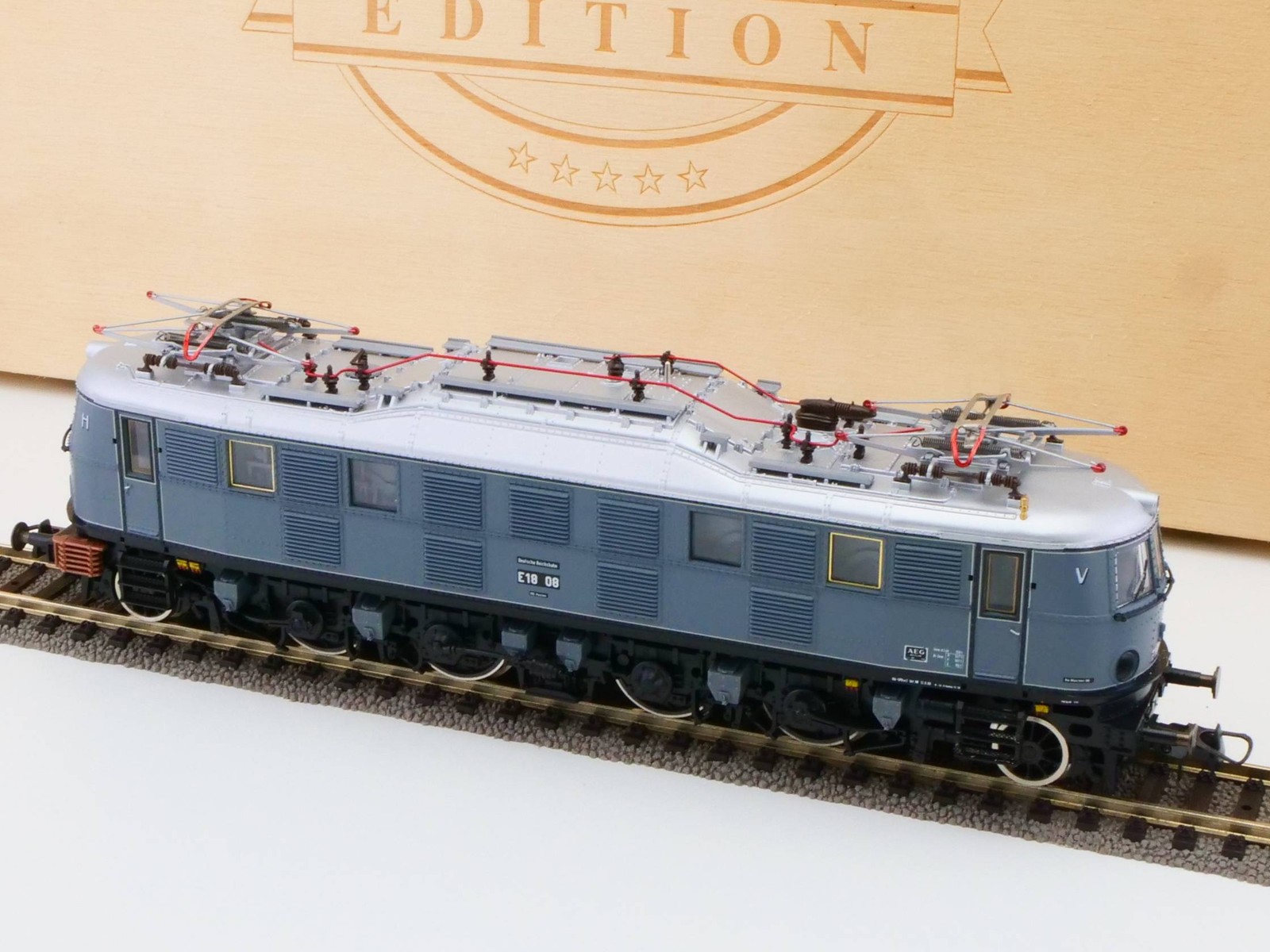 Roco 43660 E 18 08 DRG DC Electric Locomotive H0 Analog Mint! OVP