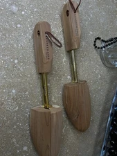 Kenneth Cole New York, Wooden Shoe Trees 