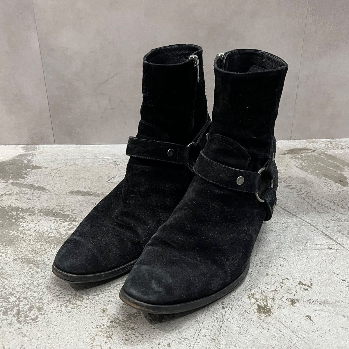靴 Saint Laurent harness ring boots SAINT LAURENT PARIS Wyatt Harness Ring Suede Boots Size 44 Black