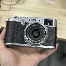 FUJIFILM Fuji X100S Silver 16.3MP Compact Digital Camera English Tested 90 new