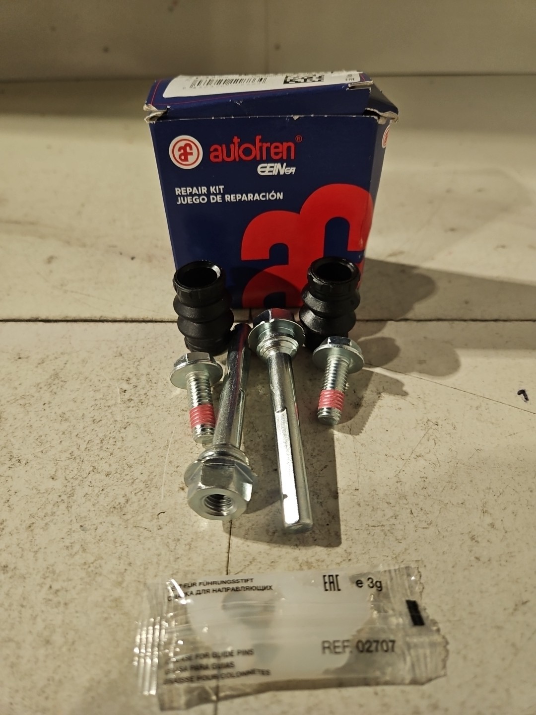 GUIDE SLEEVE KIT, BRAKE CALIPER AUTOFREN SEINSA D7044C FRONT AXLE,REAR AXLE FOR