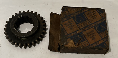 NOS 1933-1936 Chevy 2 & 4 Door 3 Speed 1st & Reverse Gear PN# 472936