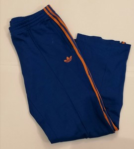 حقيقة إشارة استقلال taglie pantaloni adidas - riedelimmobilier.com