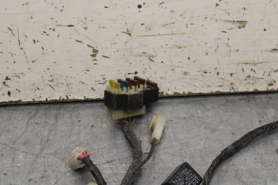 96-07 YAMAHA YZF600R MAIN ENGINE WIRING HARNESS MOTOR WIRE LOOM  BB746 - Image 2 of 4