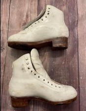 SP Teri Ice Skates, Girl Figure Skates, Size 2.5A
