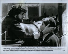 1985 Press Photo Yentl Barbra Streisand Mandy Patinkin - DFPC73887