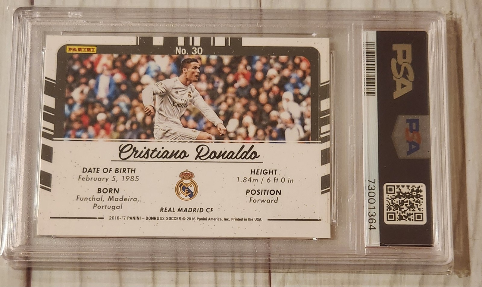 2016 PANINI DONRUSS PICTURE PERFECT GOLD #30 CRISTIANO RONALDO PSA 10 view 3