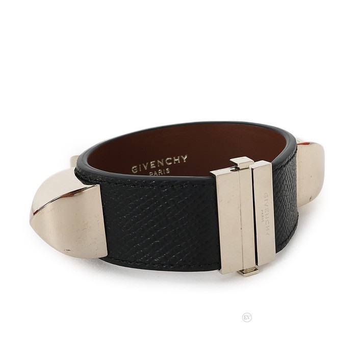 Givenchy Studded Leather Bracelet 929 BF03007 45116464 thumbnail 12