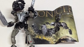 LEGO Bionicle - 8566 Toa Nuva - 2002 Retired - Figure + Instructions 
