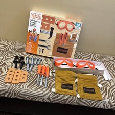 BLACK DECKER Junior 20 Piece Toy Tool Belt Set