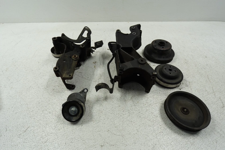 96-00 原始设备制造商雪佛兰 GMC 454 7.4L 发动机发电机支架蛇形滑轮 W6000 — 第 3/4 张图片