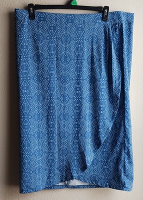 RipSkirt Hawaii Below The Knee Midi Length Swimsuit Coverup Size XXL Blue Print