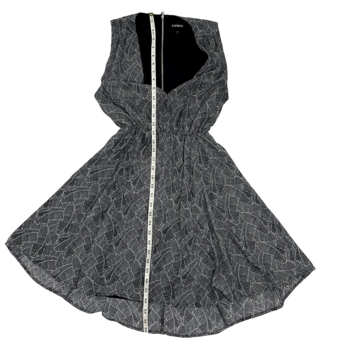 Express Open Back Black Leaf Pattern Dress - image 4