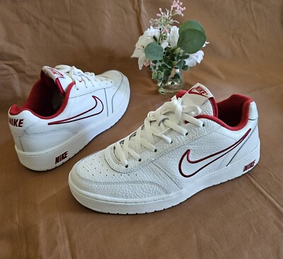 nike red check shoes