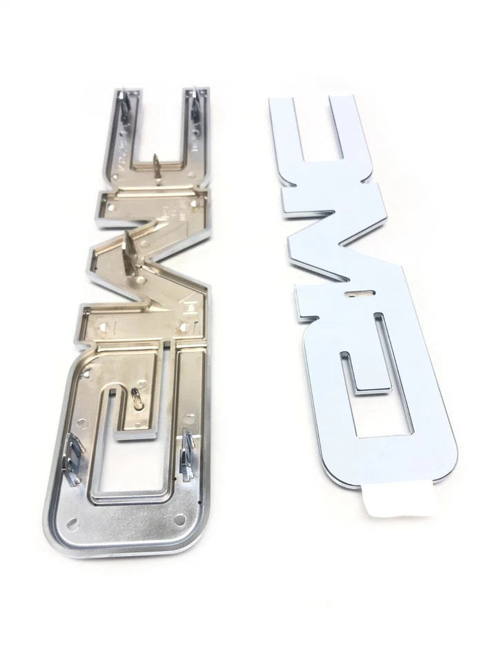 Juego de emblemas delanteros y traseros GMC Canyon 2015-2019 negro/cromo OEM 84380554 Foto 3 de 4