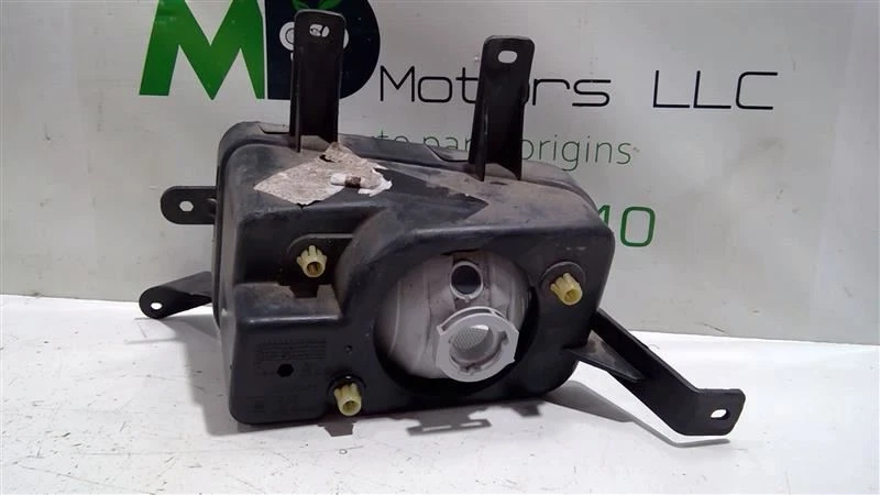 Faros antiniebla parachoques delantero derecho GMC TERRAIN 2017-2019 22936483 Foto 2 de 4