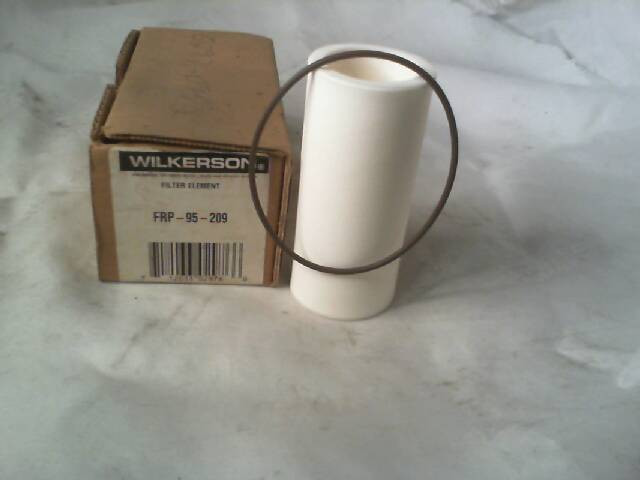 Wilkerson FRP-95-209 Filter Element 5 Micron-New In Box img