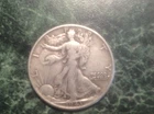 1943 Walking Liberty Half Dollar (gold/yellow)