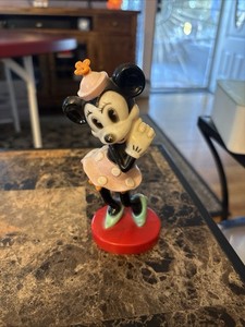 RARE DISNEY CELLULOID MINNIE  MOUSE STATUE MADE IN HONG KONG  ABOUT 5 INCHES TAL