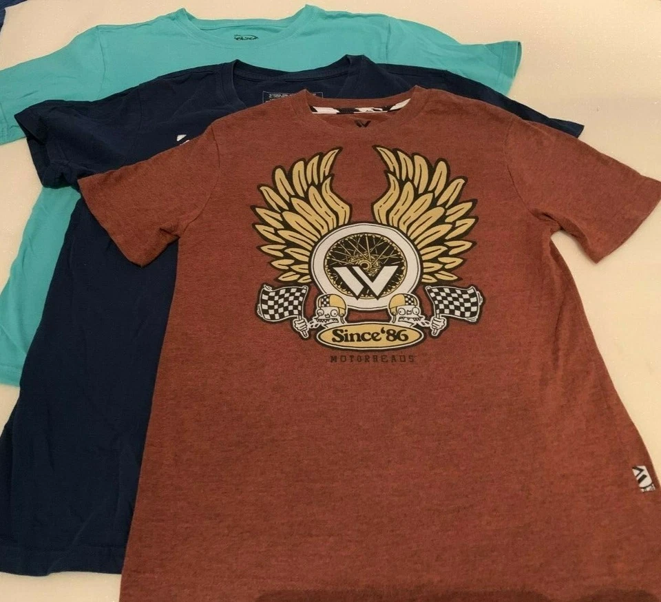 Juego de 3 camisetas para niños: 1 Disney Phineas & Ferb talla L, 1Mavi (S) y 1 Shaun blanco M Foto 2 de 4