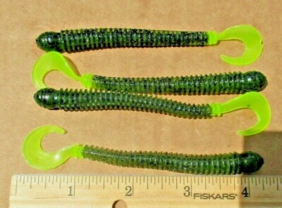 10ct WATERMELON CHARTREUSE 4" RINGWORMS Bass Fishing Lures Finesse Ringed Worms | eBay 10ct WATERMELON CHARTREUSE 4" RINGWORMS Bass Fishing Lures Finesse Ringed Worms | eBay
