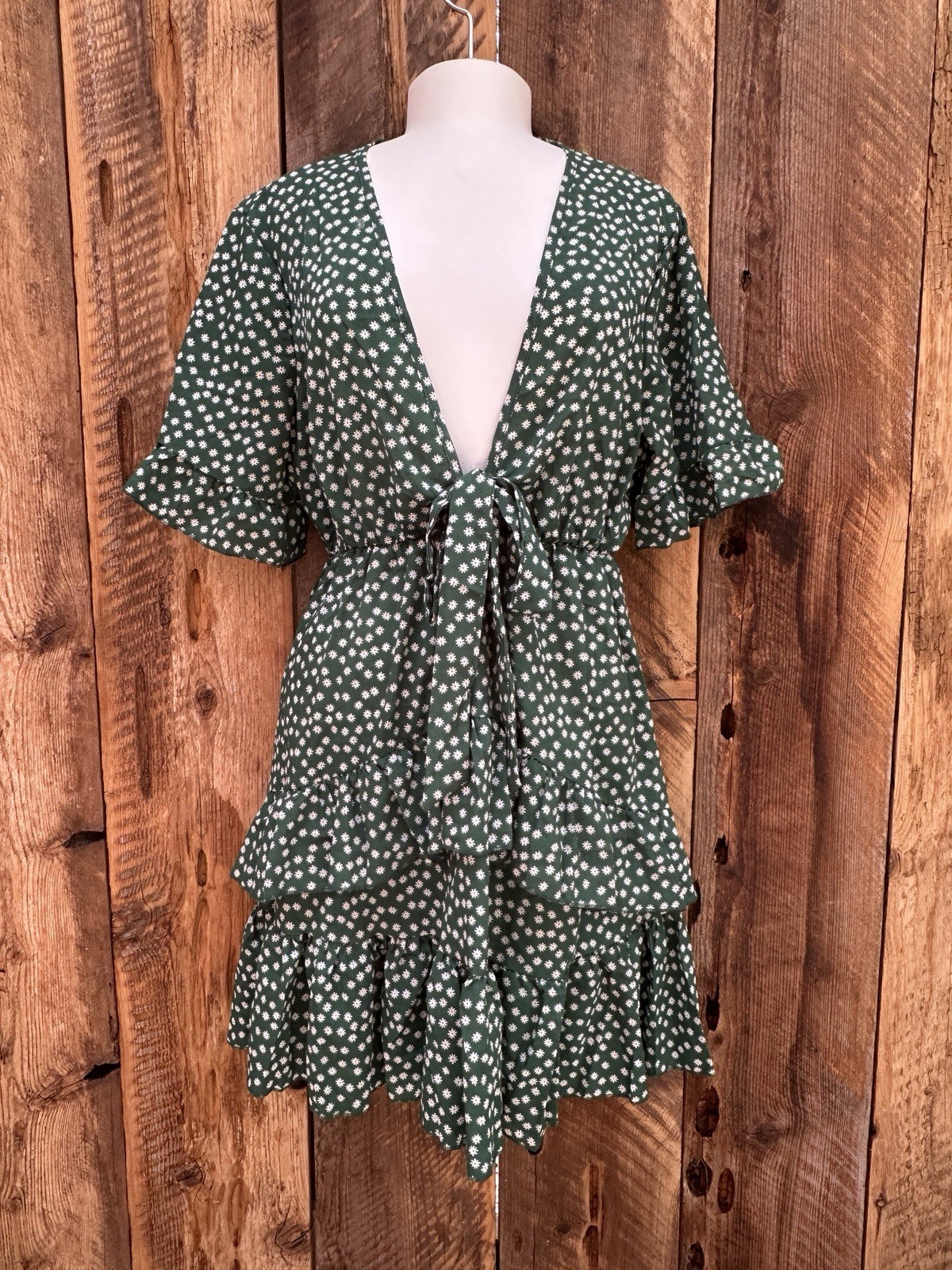 Ruffled Very Low Cut V Neck Preppy Polka Dots Country Girl Cottagecore Size M/L