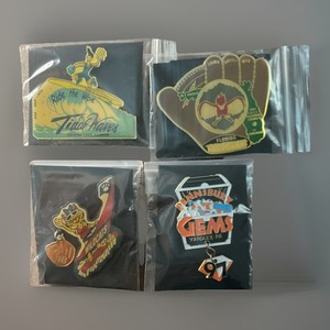 Girls FastPitch Softball Team State Tournament Backpack Lapel Pins Lot of 4