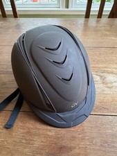 Ovation Equestrian Helmet, Deluxe Schooler, SEI Certified, Size M/L, Dark brown