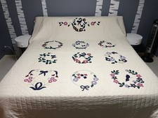 Quilt White with Floral Patterns