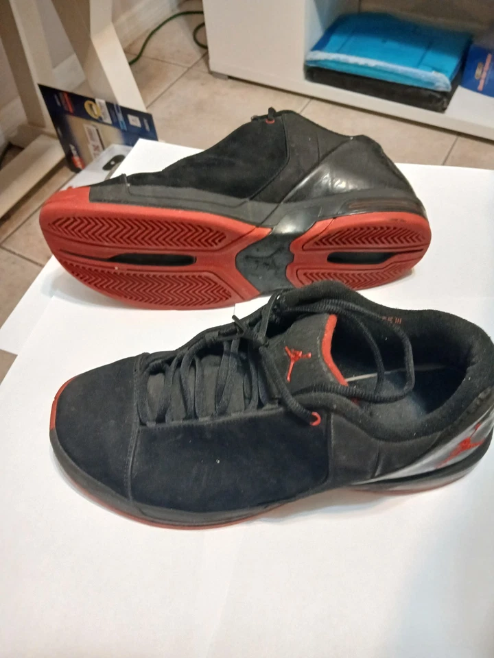 Jordan Team Elite 3 Low 'Bred' 2011 Foto 4 de 4
