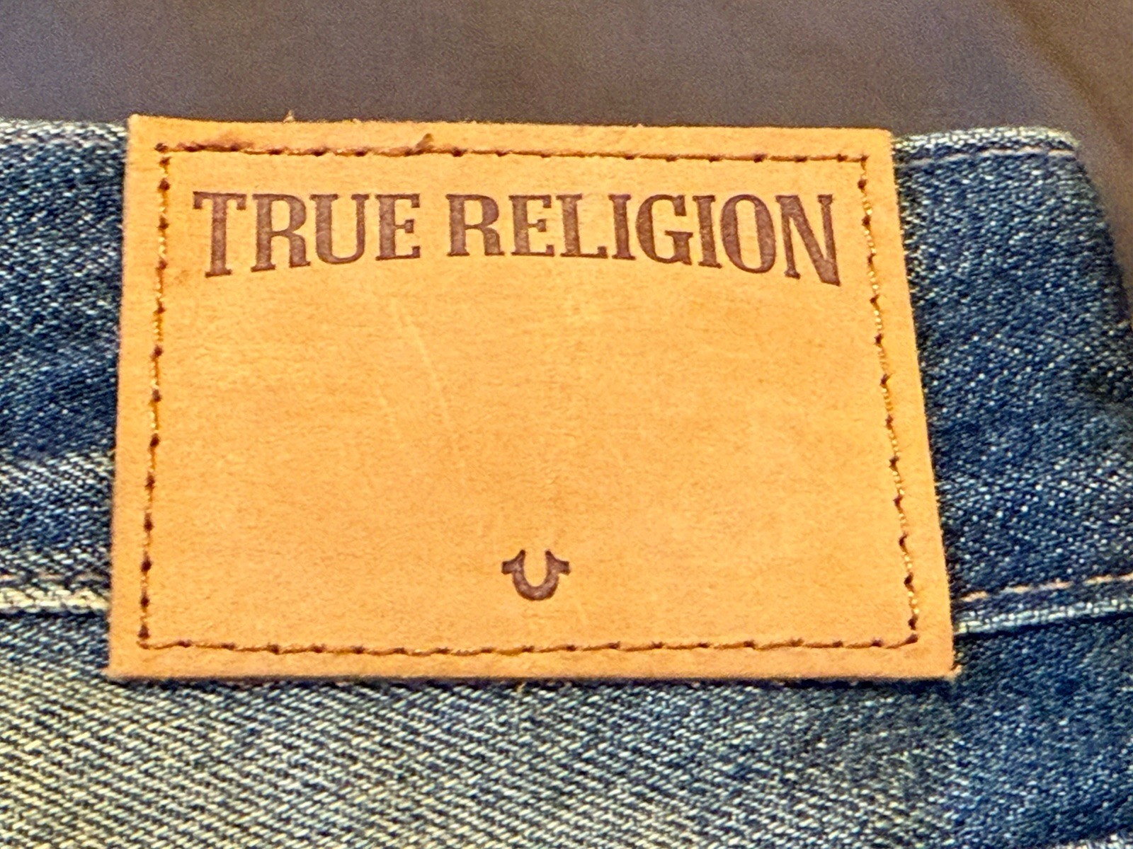 NWT $228 True Religion Dean Modern Dapered Jeans Quick Fade Denim 32 X 32 USA thumbnail 3