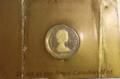 RARE 1975 TURKS & CAICOS ,500 GOLD 25 CROWNS, 4.4 Gms.  PROOF!
