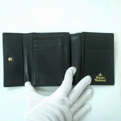 [即日発送]Vivienne Westwood◆お札も入るレザーミディアム/P 黒 即日発送]Vivienne Westwood◇お札も入るレザーミディアム/P 黒