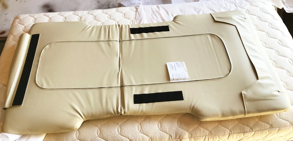 HUMAN TOUCH PERFECT CHAIR ZERO GRAVITY RECLINER PADS Ivory Leather Defect #5 - Image 3 of 4