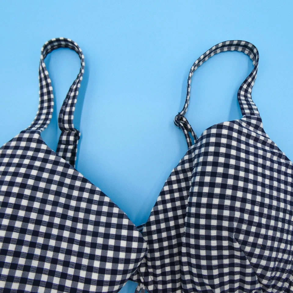 Top de bikini Victorias Secret 36DD blanco negro a cuadros con aros push up cubierta completa Foto 3 de 4