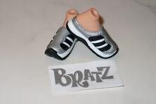 MGA Bratz Doll Replacement Shoes  Dana Sneakers Gym Shoes  SPORT 'N STYLE
