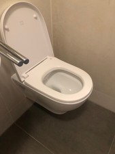 Scalido Wand-Tiefspühl-WC, Spülrandlos, mit CLEAN Weiß