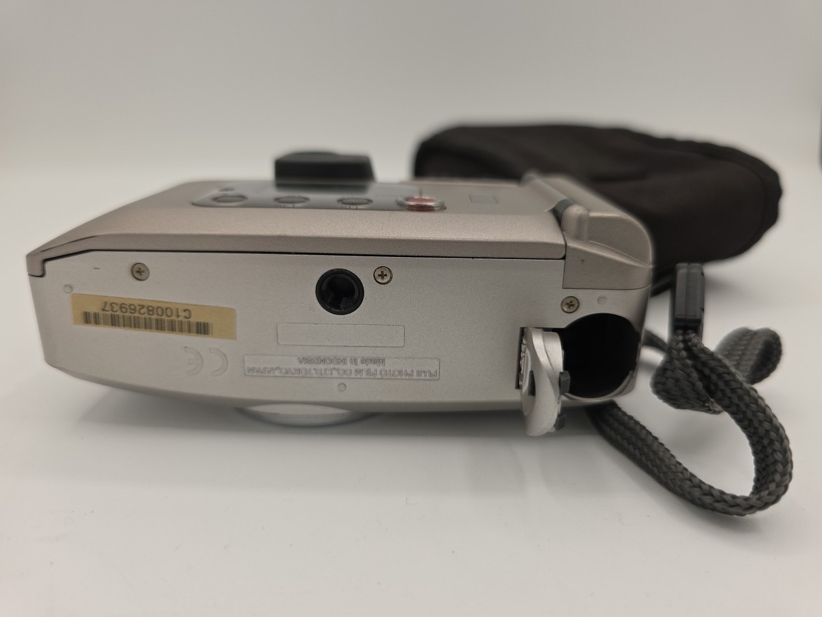 Fujifilm Zoom Date 125 EZ 38-125mm Point & Shoot Film Camera Part